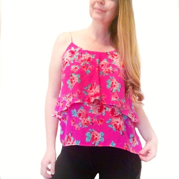Paper Crane Layered Floral Pink Tank Top size Medium - Picture 2 of 9